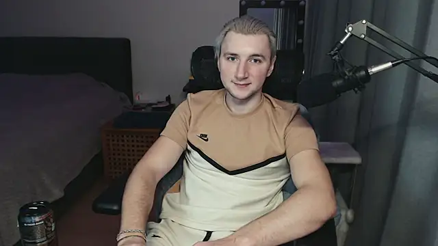 Elvin_Vaenight's cam snapshot