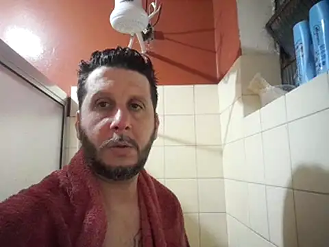 AtilaPortugal's cam snapshot