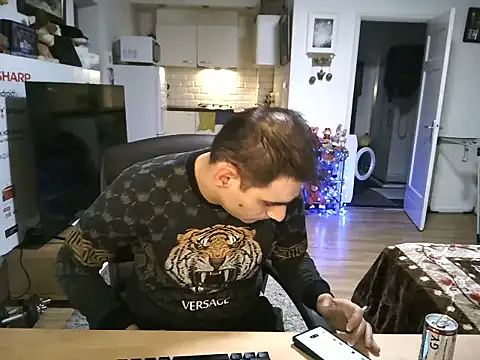 mihaimichael's cam snapshot