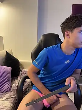 AdrianRinaldi live sex cam