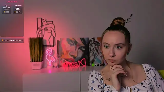 mila_glow1 live sex cam