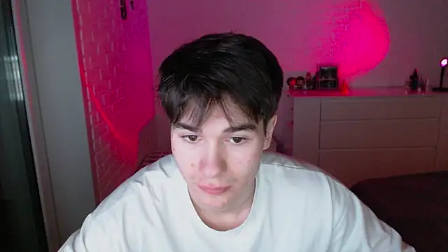 MarkusDean live sex cam