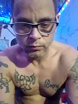 Buffshagswell live sex cam