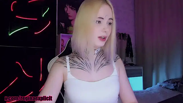 snake__bites live sex cam