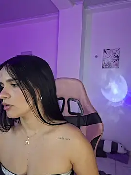 heyshaa live sex cam