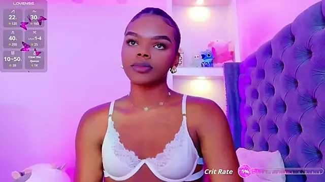 CamiEstrada live sex cam