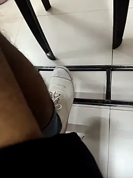 Cum_on_your_tityyy live sex cam