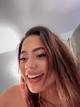 Aryrosee live sex cam