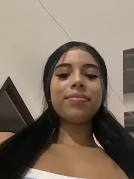 kathamuller_1's cam snapshot