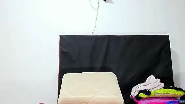 BBW_salome's cam snapshot