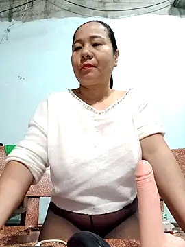 Queen-18200's cam snapshot