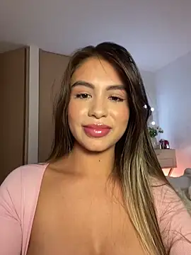 _laura_02's cam snapshot