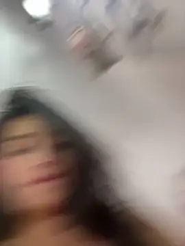 Emmily_19's cam snapshot