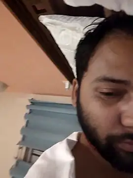 UAjit's cam snapshot