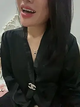 Sunny_babyy live sex cam