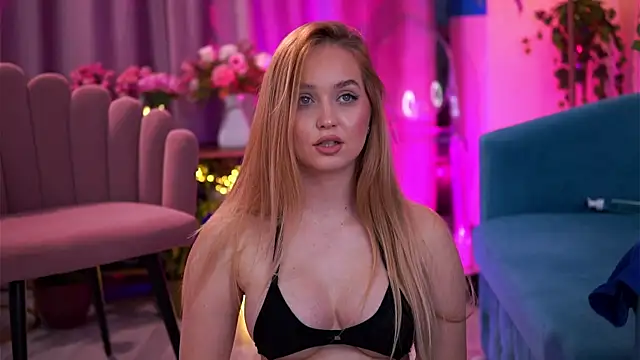 ElyssawetXX live sex cam