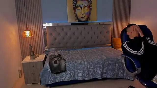 JackSwan18 live sex cam