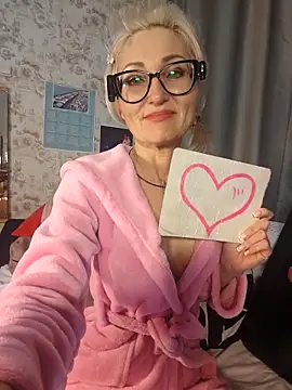 Milforja live sex cam