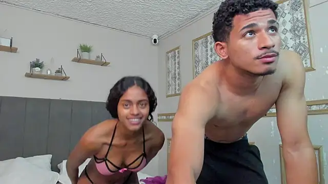 Cloe_Harry's cam snapshot