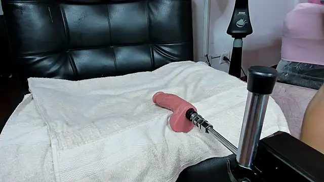 Emma_Evelyn live sex cam