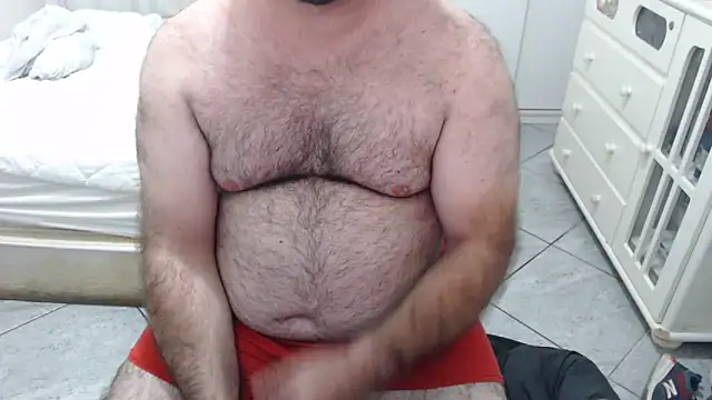 MysterBearMG live sex cam