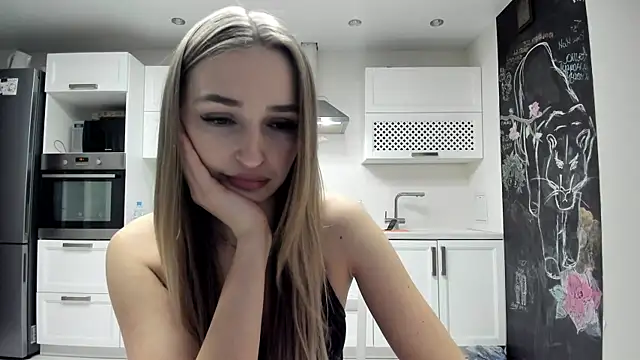 lisenok live sex cam