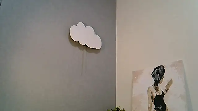 KiraHoney live sex cam