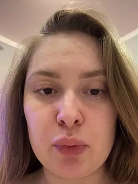 DeniMilkyyyyy live sex cam