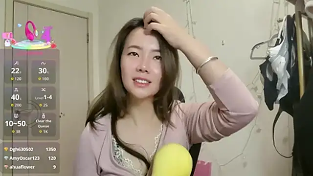 sallycui's cam snapshot