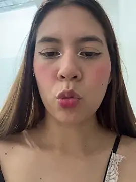 valeriadoll_'s cam snapshot