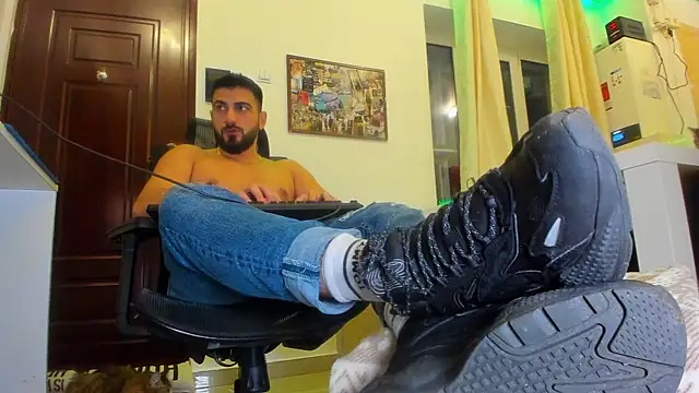 master9four's cam snapshot