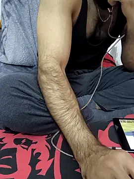 yazin19's cam snapshot