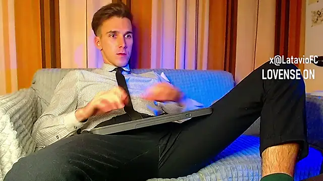 Midnighter_ live sex cam