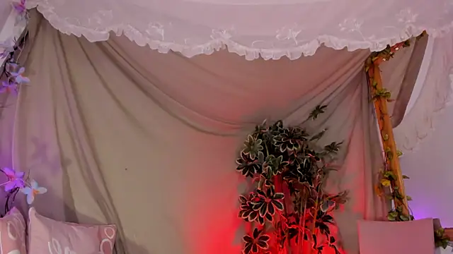 BonnieCute_'s cam snapshot