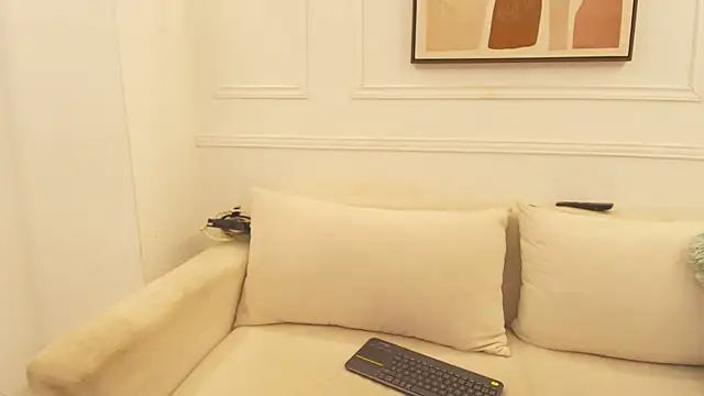 Naim_Bennetsex's cam snapshot