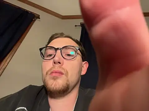 LucidLuca's cam snapshot