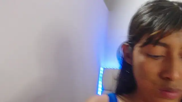 MysticShaira's cam snapshot