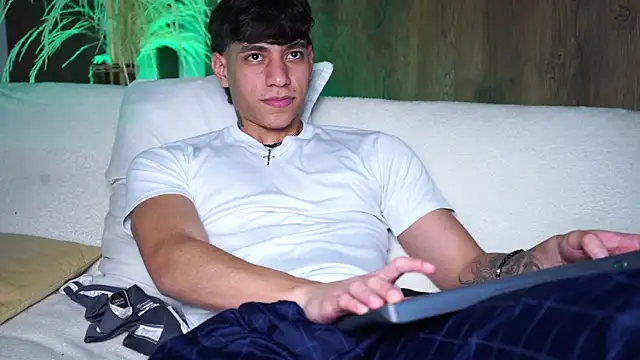 Josep_Davies's cam snapshot