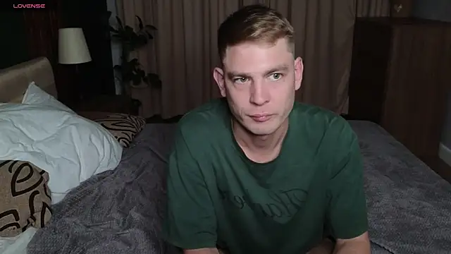 AlfredNK's cam snapshot