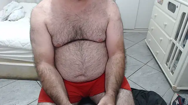 MysterBearMG live sex cam