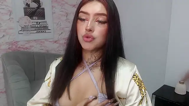 koraa_t's cam snapshot