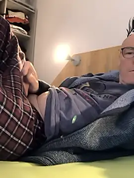 bogland33 live sex cam