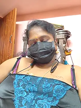 bakyasree143's cam snapshot