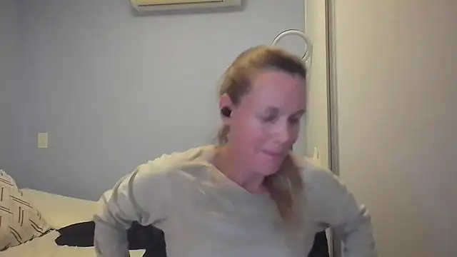 Annylove1 live sex cam