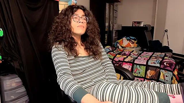 ShinyCherub live sex cam