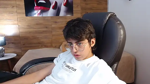 jhoellx live sex cam