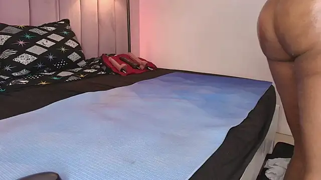 HallyBans live sex cam