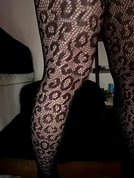 Amanita_Bloom live sex cam