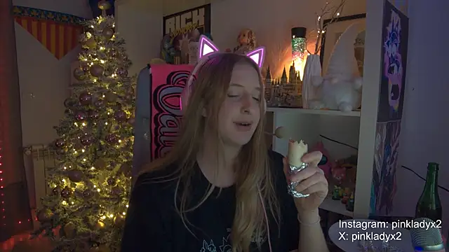 Pinkyladyxxx live sex cam