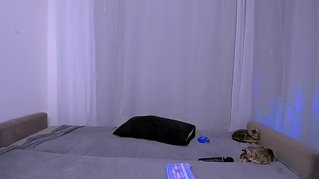 LadyTrep's cam snapshot